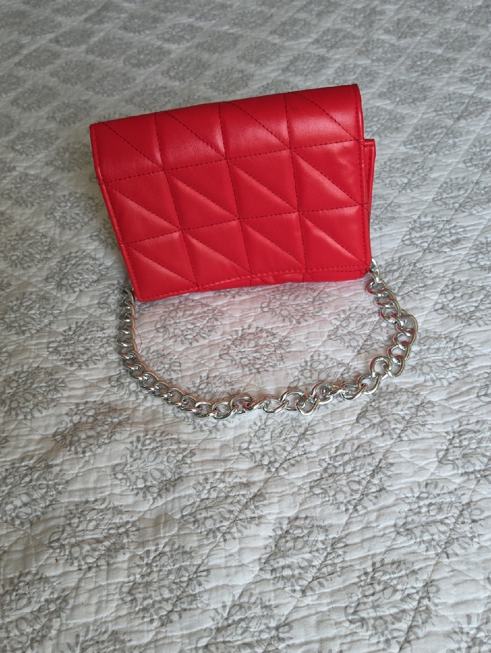 Red Quilted Chain-Handle Women’s Shoulder Bag